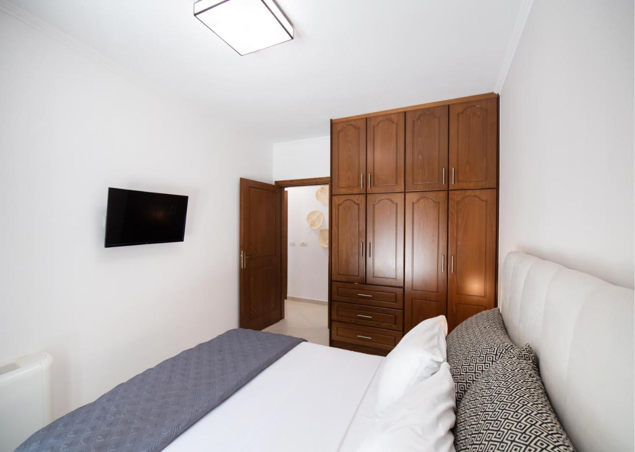Peratzada Apartments Vassiliki Esterno foto