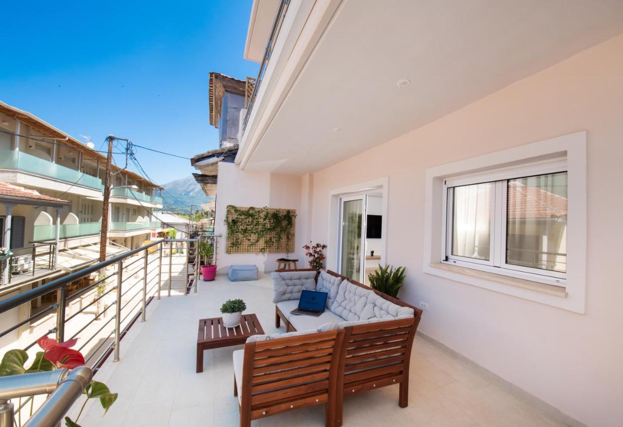 Peratzada Apartments Vassiliki Esterno foto