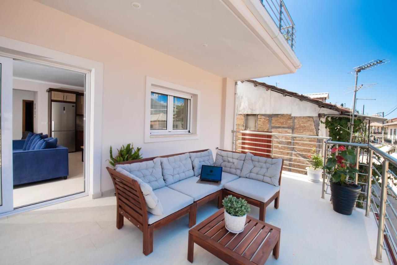 Peratzada Apartments Vassiliki Esterno foto